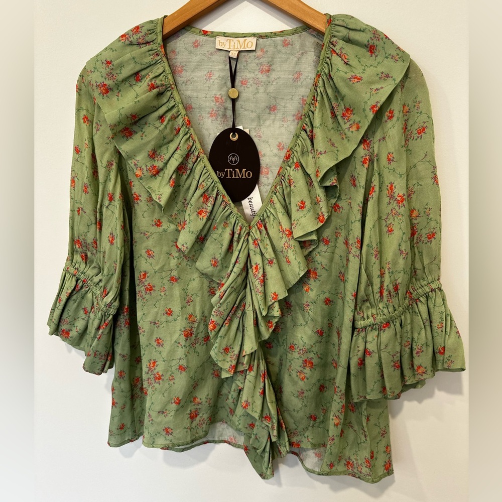 By TiMo satin green floral rose field  ruffle blouse XS
